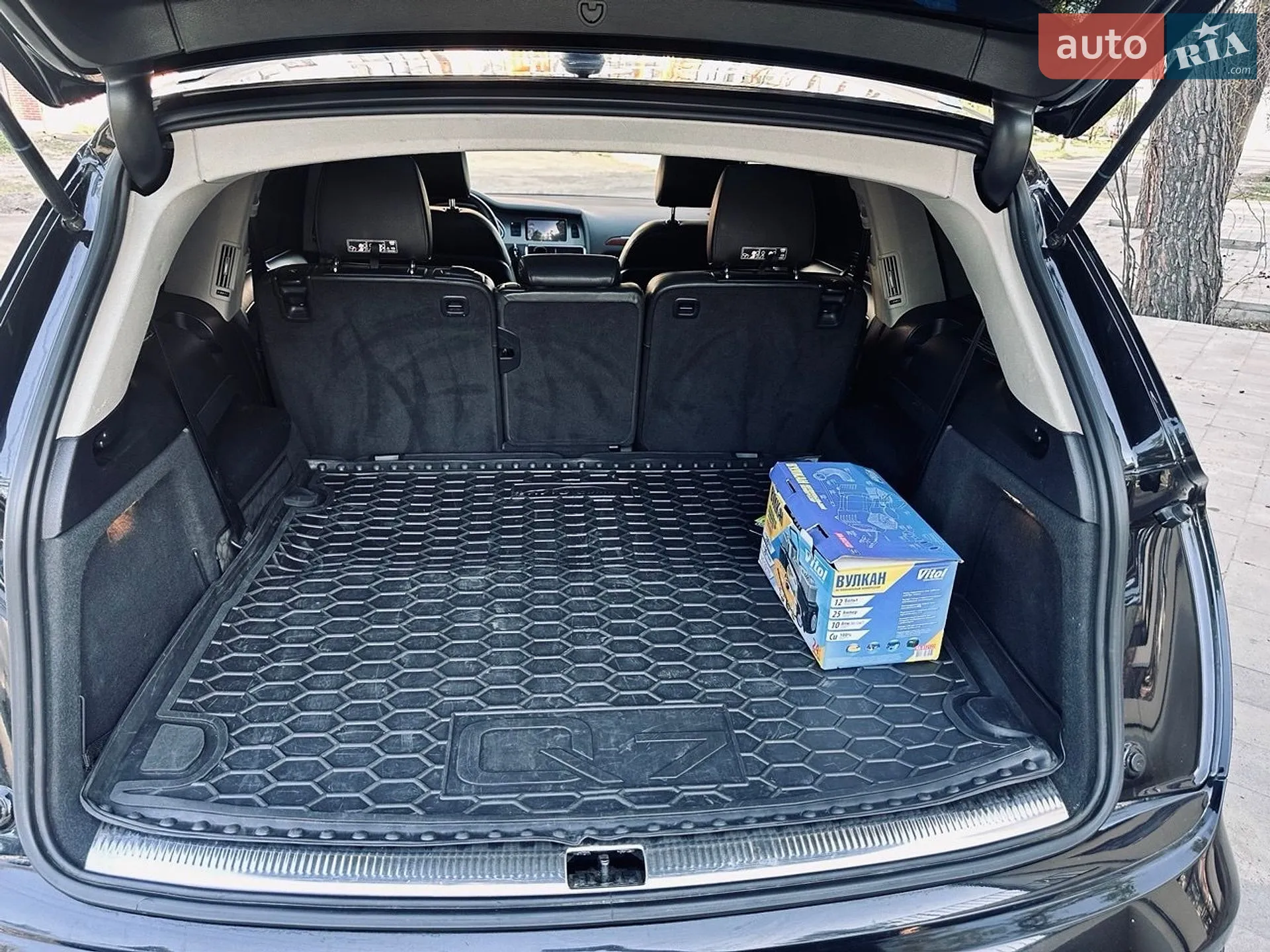 2012 Audi Q7 - мініатюра 18