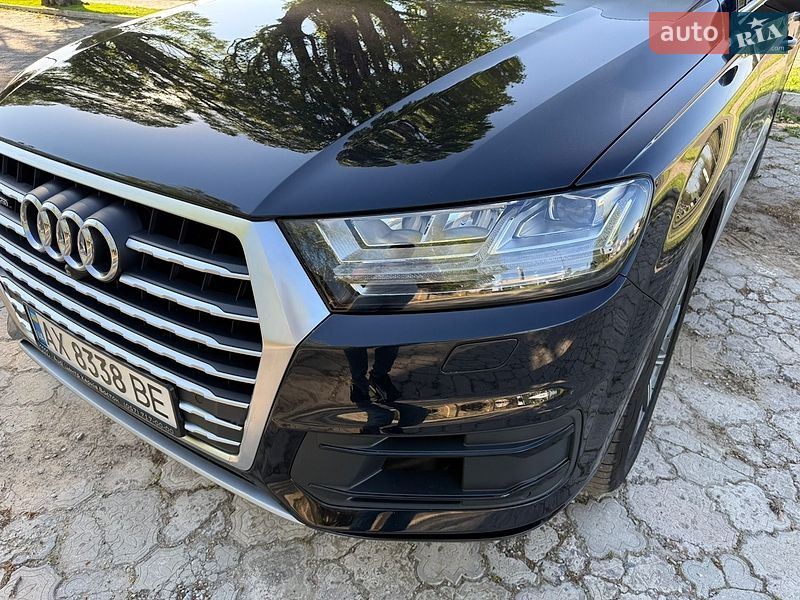 Внедорожник / Кроссовер Audi Q7 2017 в Харькове