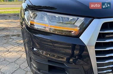 Внедорожник / Кроссовер Audi Q7 2017 в Харькове