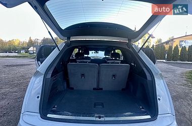 Внедорожник / Кроссовер Audi Q7 2018 в Трускавце