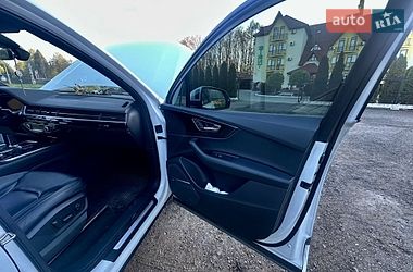 Внедорожник / Кроссовер Audi Q7 2018 в Трускавце