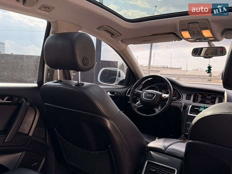 Внедорожник / Кроссовер Audi Q7 2013 в Тернополе