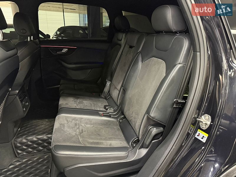 Внедорожник / Кроссовер Audi Q7 2020 в Одессе