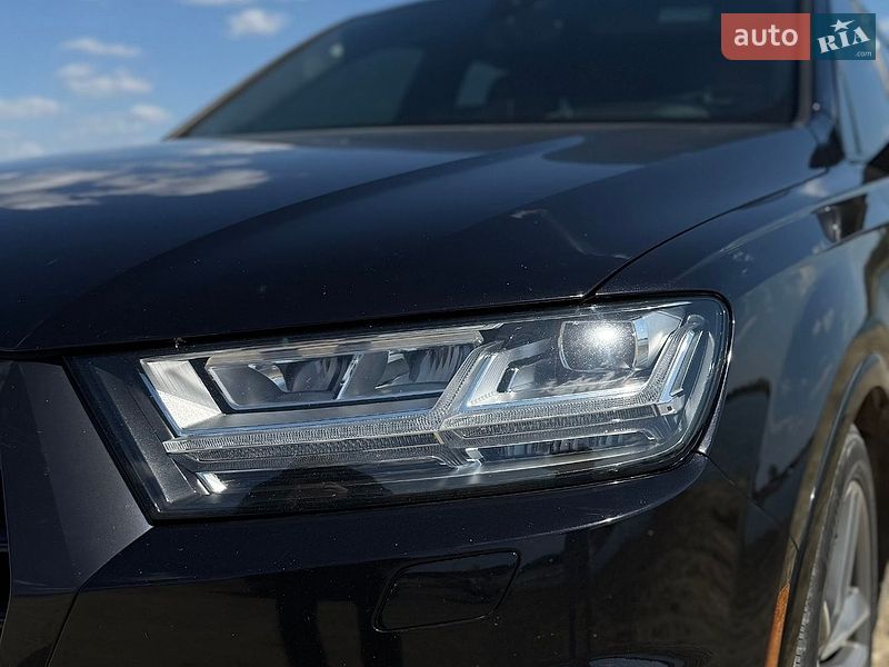 Внедорожник / Кроссовер Audi Q7 2017 в Львове