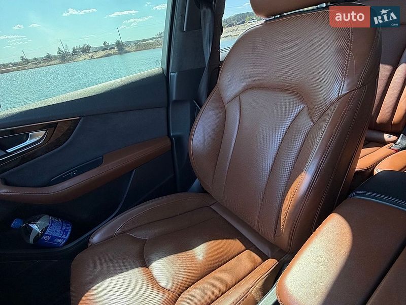 Внедорожник / Кроссовер Audi Q7 2017 в Львове