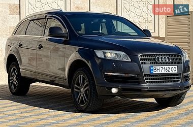 Внедорожник / Кроссовер Audi Q7 2007 в Одессе