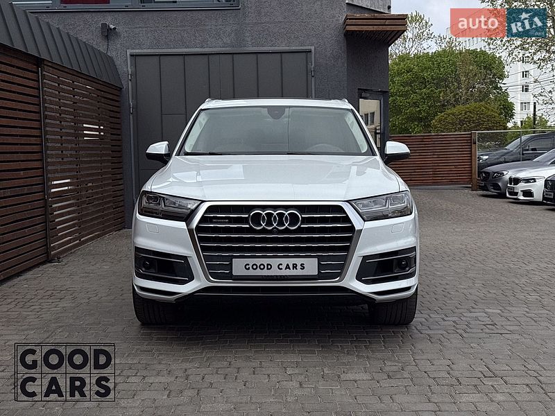 Внедорожник / Кроссовер Audi Q7 2018 в Одессе