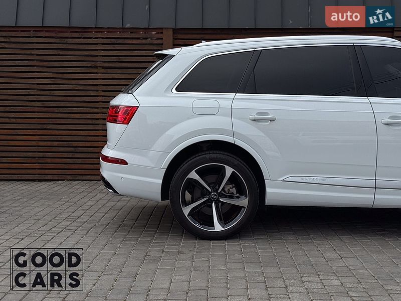 Внедорожник / Кроссовер Audi Q7 2018 в Одессе
