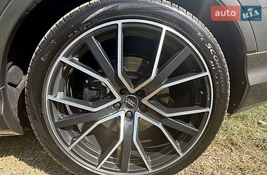 Внедорожник / Кроссовер Audi Q7 2020 в Каменец-Подольском