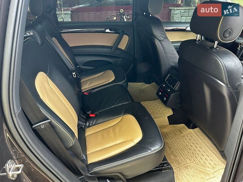 Внедорожник / Кроссовер Audi Q7 2012 в Жашкове