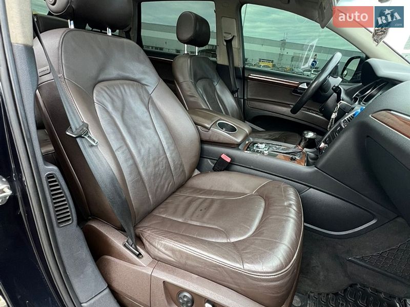 Внедорожник / Кроссовер Audi Q7 2012 в Киеве