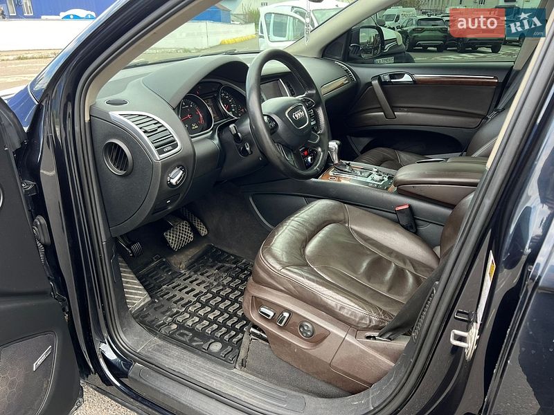 Внедорожник / Кроссовер Audi Q7 2012 в Киеве