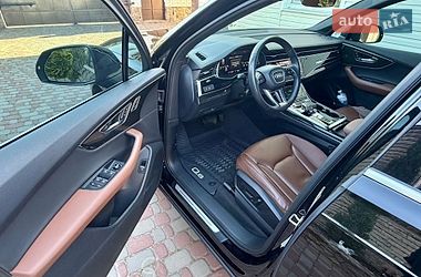 Позашляховик / Кросовер Audi Q7 2021 в Прилуках