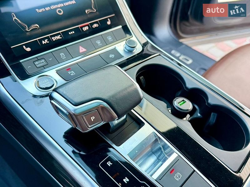 Позашляховик / Кросовер Audi Q7 2021 в Прилуках