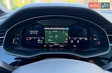 Позашляховик / Кросовер Audi Q7 2021 в Прилуках