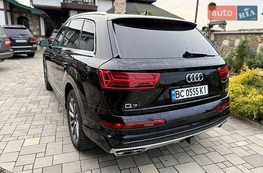 Внедорожник / Кроссовер Audi Q7 2017 в Моршине