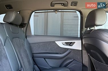 Внедорожник / Кроссовер Audi Q7 2020 в Броварах
