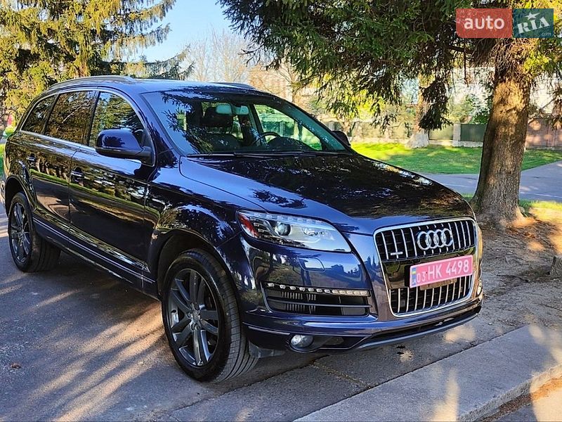 Внедорожник / Кроссовер Audi Q7 2014 в Дубно