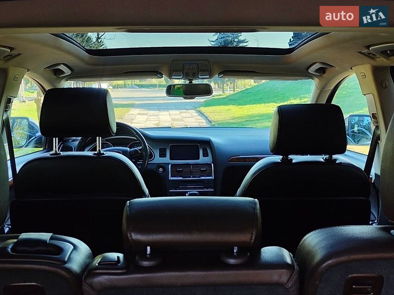 Внедорожник / Кроссовер Audi Q7 2014 в Дубно
