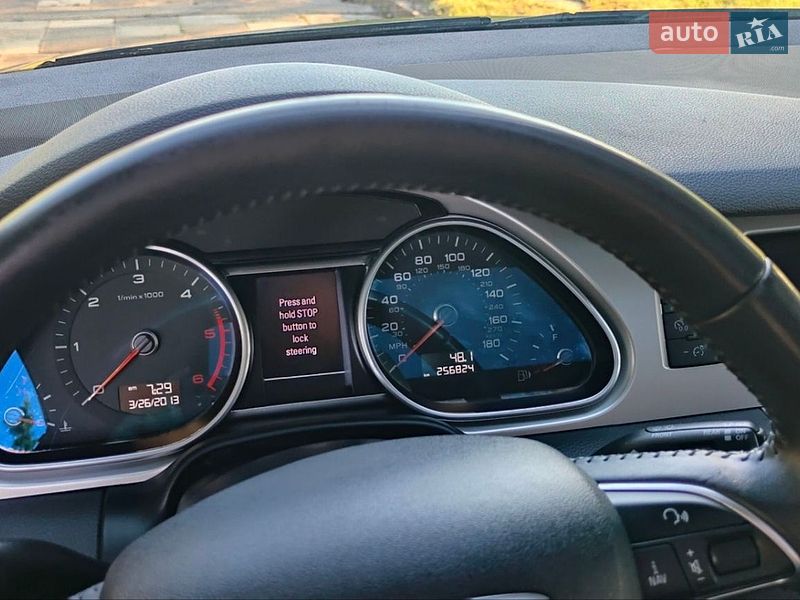 Внедорожник / Кроссовер Audi Q7 2014 в Дубно
