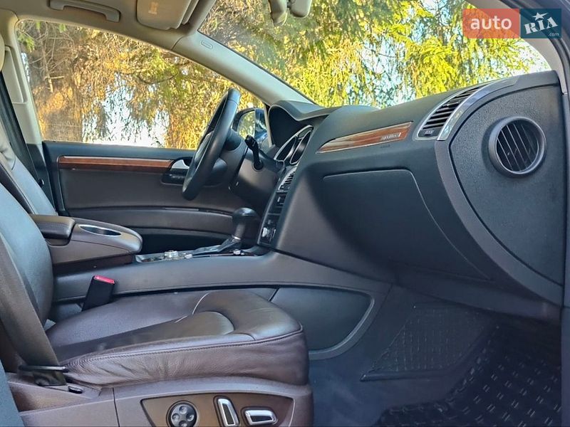 Внедорожник / Кроссовер Audi Q7 2014 в Дубно