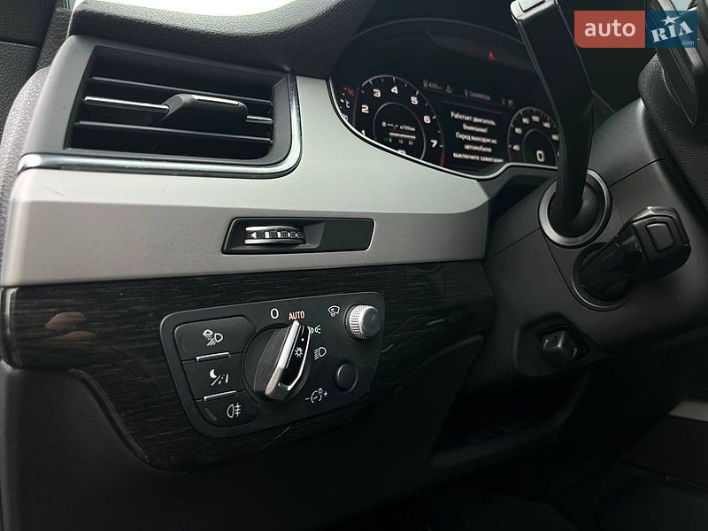 Внедорожник / Кроссовер Audi Q7 2017 в Киеве
