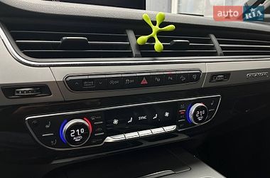 Внедорожник / Кроссовер Audi Q7 2017 в Киеве