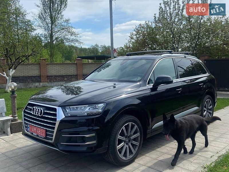 Внедорожник / Кроссовер Audi Q7 2018 в Киеве