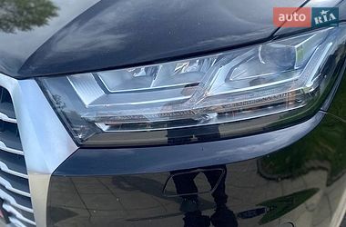 Внедорожник / Кроссовер Audi Q7 2018 в Киеве