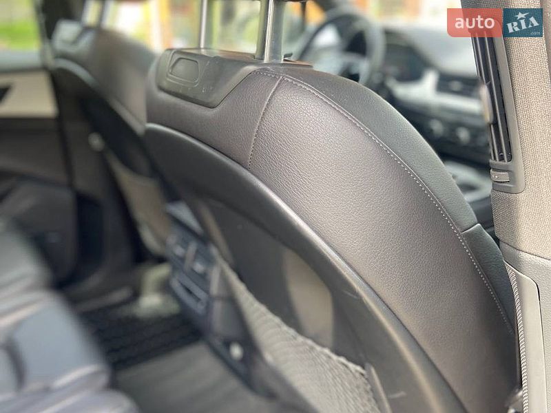 Внедорожник / Кроссовер Audi Q7 2018 в Киеве