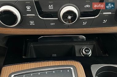 Внедорожник / Кроссовер Audi Q7 2017 в Городке