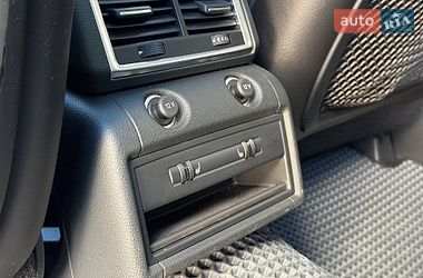 Позашляховик / Кросовер Audi Q7 2015 в Львові