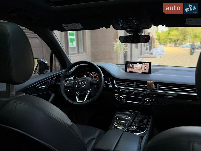 Внедорожник / Кроссовер Audi Q7 2018 в Николаеве