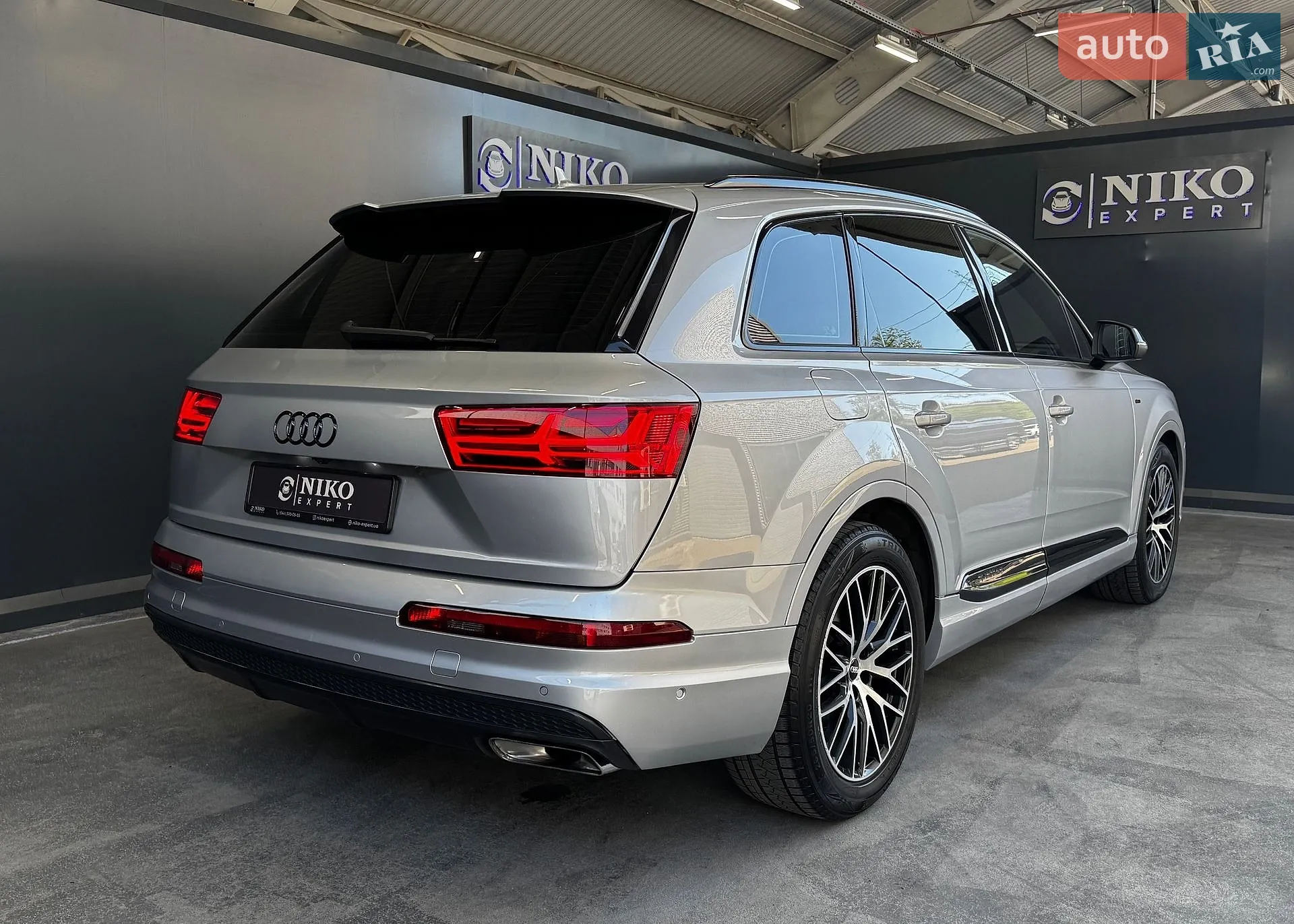 2017 Audi Q7 - мініатюра 16