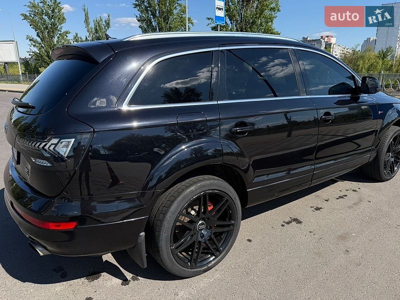 Внедорожник / Кроссовер Audi Q7 2012 в Киеве