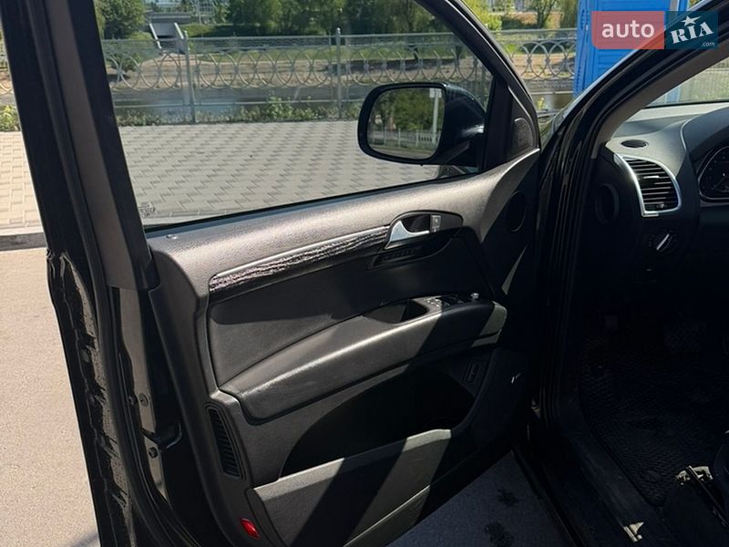 Внедорожник / Кроссовер Audi Q7 2012 в Киеве фото 13 Внедорожник / Кроссовер Audi Q7 2012 в Киеве