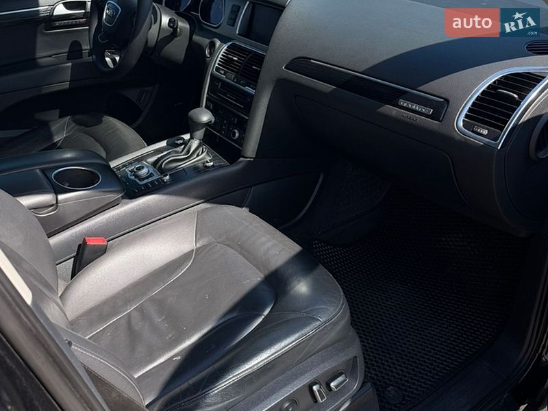 Внедорожник / Кроссовер Audi Q7 2012 в Киеве фото 19 Внедорожник / Кроссовер Audi Q7 2012 в Киеве