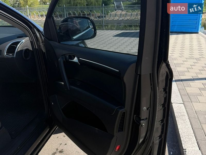 Внедорожник / Кроссовер Audi Q7 2012 в Киеве фото 18 Внедорожник / Кроссовер Audi Q7 2012 в Киеве