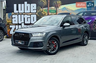 Позашляховик / Кросовер Audi Q7 2018 в Львові