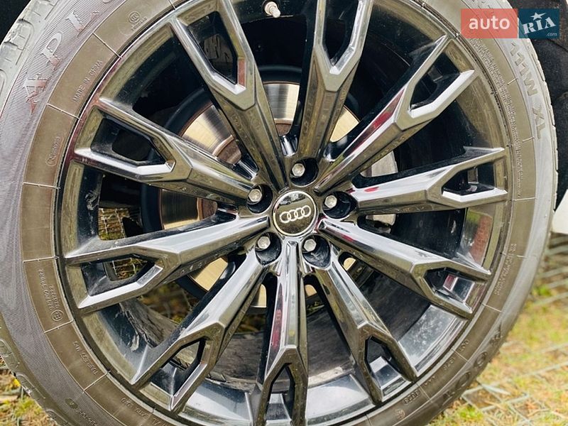 Внедорожник / Кроссовер Audi Q7 2016 в Львове