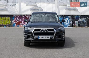 Внедорожник / Кроссовер Audi Q7 2016 в Киеве