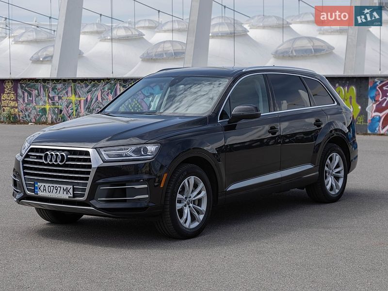 Внедорожник / Кроссовер Audi Q7 2016 в Киеве