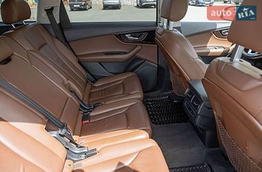Внедорожник / Кроссовер Audi Q7 2016 в Киеве