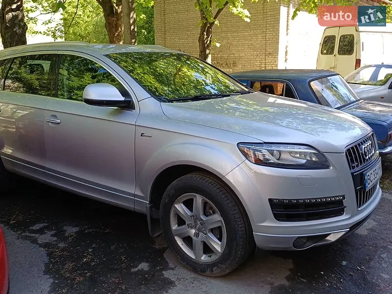 Audi Q7