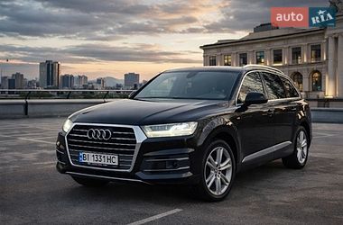 Внедорожник / Кроссовер Audi Q7 2018 в Полтаве