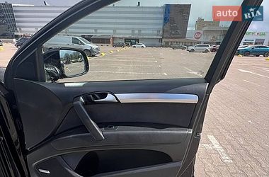 Позашляховик / Кросовер Audi Q7 2011 в Житомирі