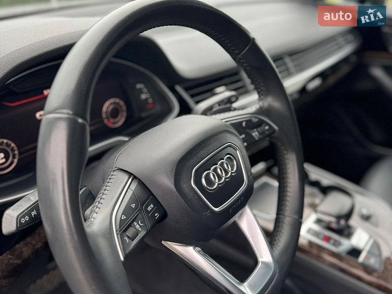 Внедорожник / Кроссовер Audi Q7 2018 в Львове