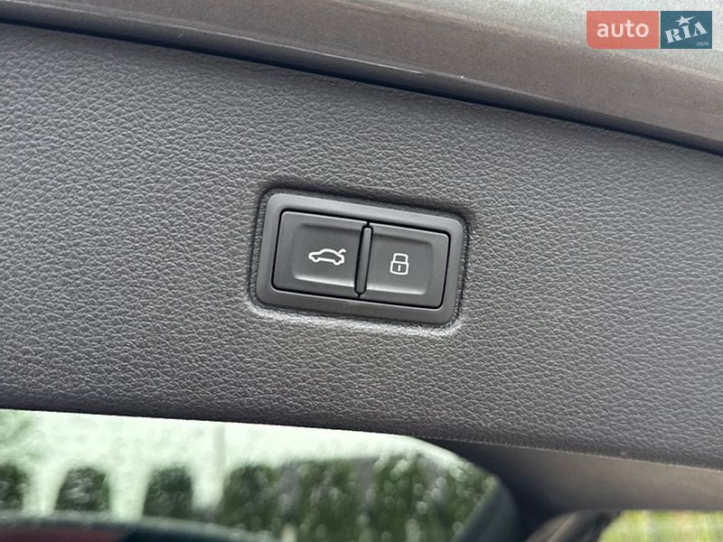 Внедорожник / Кроссовер Audi Q7 2018 в Львове