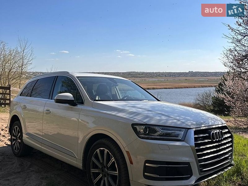 Внедорожник / Кроссовер Audi Q7 2018 в Виннице