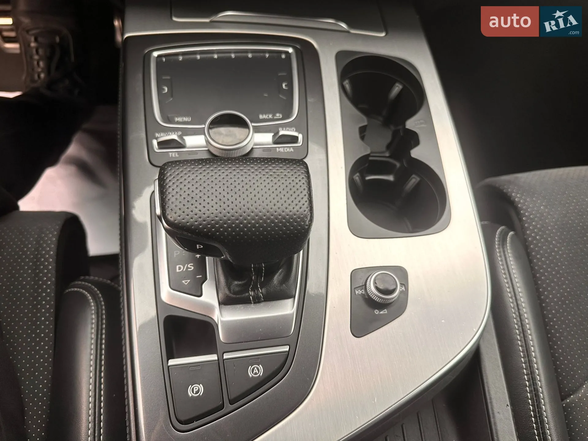 2017 Audi Q7 - мініатюра 33
